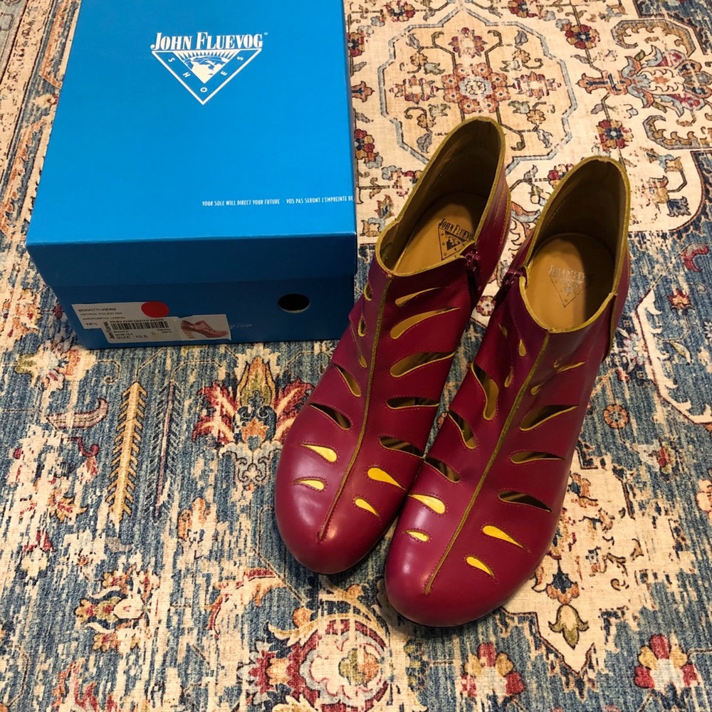 John Fluevog Views Modotti, size 10.5